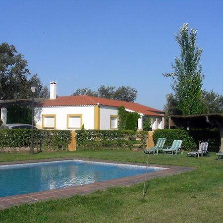 Finca Dehesa Tres Riveros Herrera de Alcántara Exterior foto